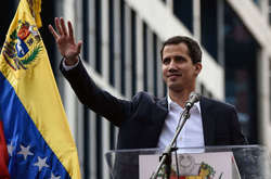 Гуайдо закликав запровадити у Венесуелі надзвичайний стан