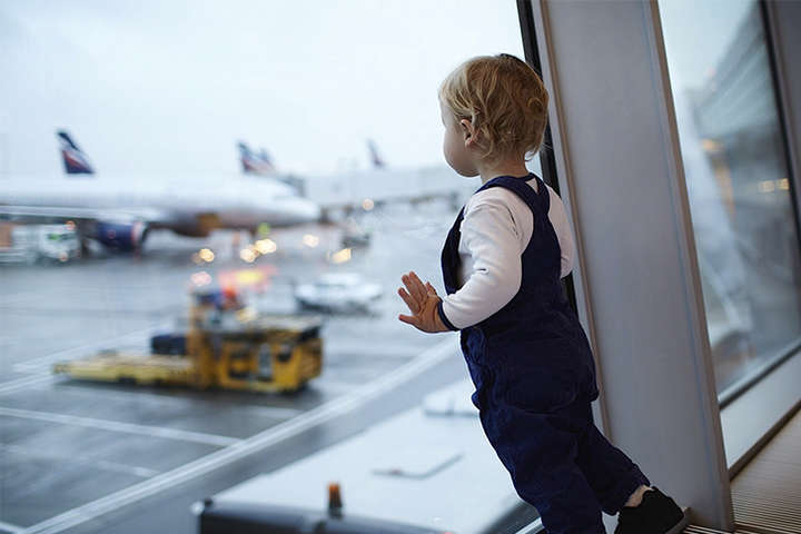 У Саудівській Аравії літак повернувся в аеропорт через пасажирку, яка забула свою дитину