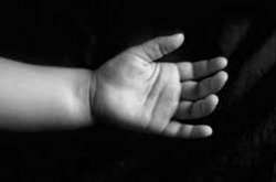 У столичному парку знайшли тіло немовляти 