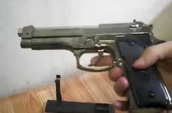 У Чернівецькому районі чоловік налякав свою співмешканку запальничкою та забрав у неї всі заощадження