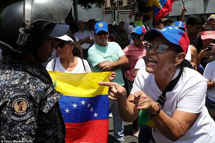 Блэкаут в Венесуэле: люди умирают из-за отсутствия электроэнергии