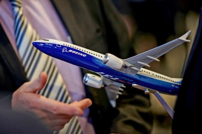 Более 20 стран приостановили полеты Boeing 737 Max 8. Что собирается делать Украина?