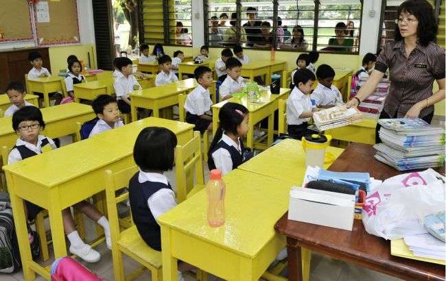 У Малайзії закрили 111 шкіл після отруєнь дітей