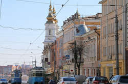 Вінничани просять дозволити рух Соборною у вихідні і свята