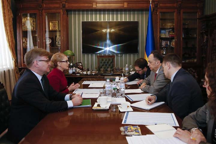 Тимошенко поскаржилась голові Представництва ЄС в Україні на порушення під час виборчої кампанії