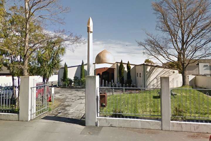 Теракт у Новій Зеландії: обвинувачений у стрілянині постав перед судом