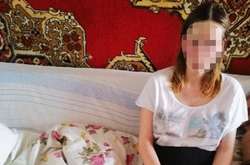 У Рівному жінка зарізала одномісячну доньку