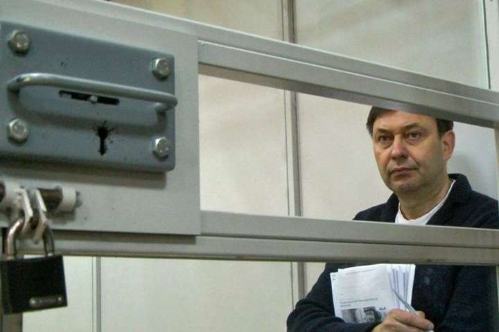 Адвокат поскаржився, що Вишинський сидить в камері Лук’янівського СІЗО без електрики