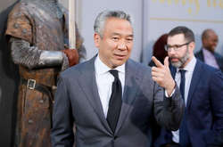 Глава Warner Bros. пішов у відставку через звинувачення в сексуальних домаганнях