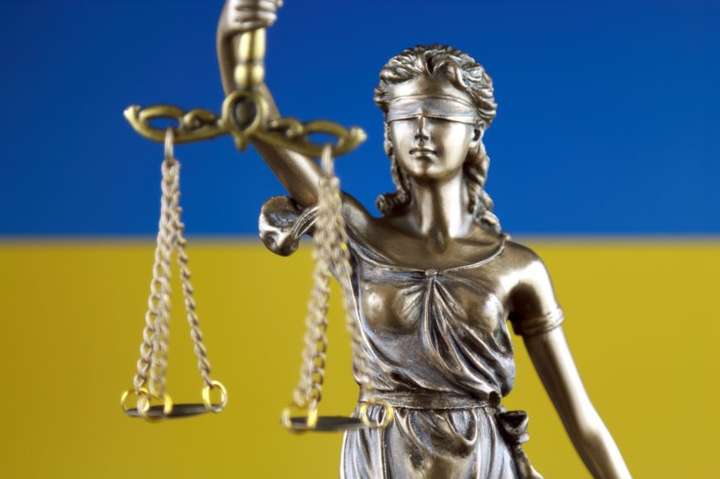 Вища рада правосуддя пропонує Порошенку 35 кандидатур в Антикорупційний суд