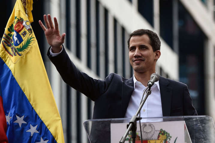 Представники Гуайдо взяли під свій контроль дипломатичні будівлі Венесуели у США