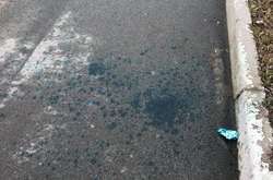  Чоловіка облили зеленкою, коли він вийшов із автомобіля 