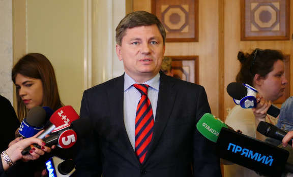 Нардеп БПП звинуватив Тимошенко у неповерненні в Україну грошей Лазаренка