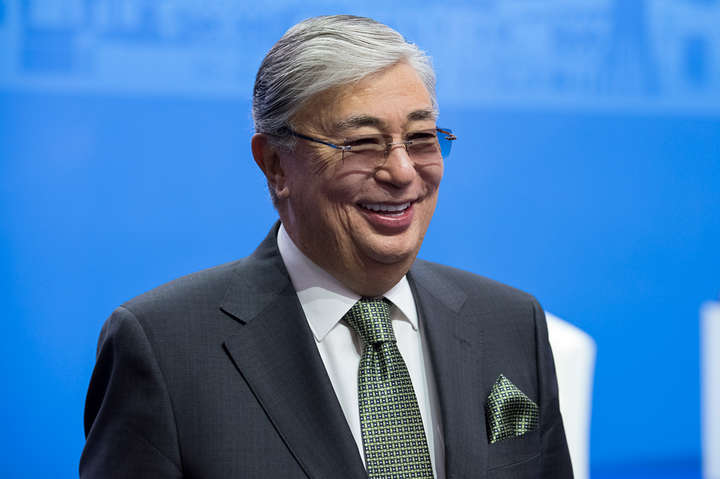 Ушедший в отставку президент Казахстана назвал своего преемника