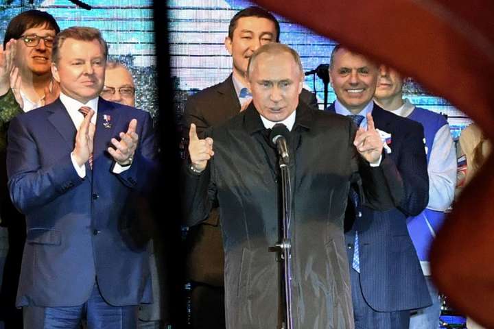 Візит Путіна в окупований Крим: МЗС Росії повернуло Україні ноту протесту