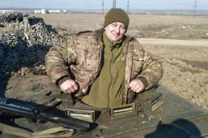 Руслан Слісаренко - «Востаннє бачив Руслана з букетом ромашок для Юлії». На Донбасі загинув батько двох синів