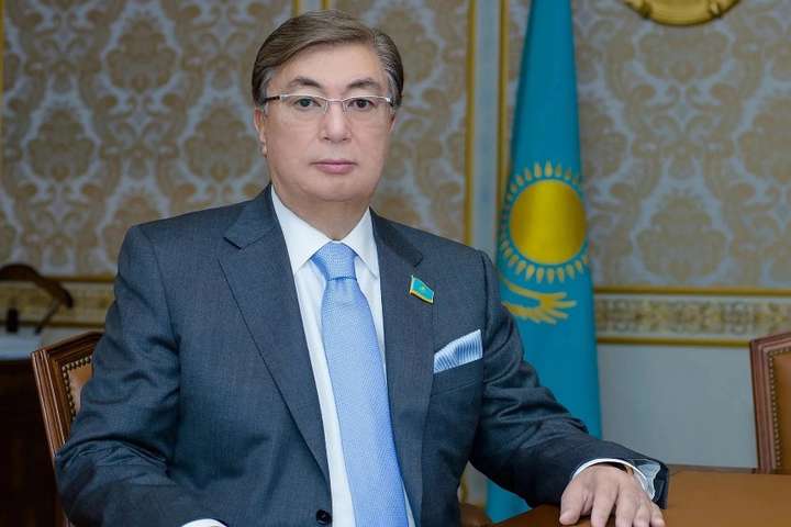 Голова сенату Казахстану виконуватиме обов'язки президента до квітня 2020 року 