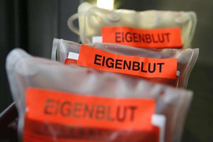 Немецкая прокуратура подозревает более 20 спортсменов мира в кровяном допинге