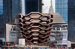 У Нью-Йорку відкрили громадський простір Vessel. Яскраві фото проекту, який коштує $200 млн