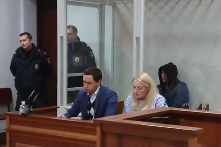 Смертельна ДТП на Столичному шосе: апеляційний суд залишив водія BMW під арештом