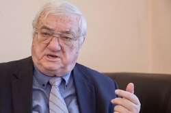 Посол України у США у 1994-1998 роках Юрій Щербак 