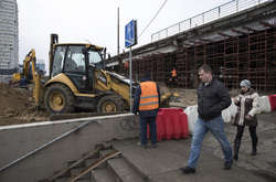 Киянам пояснили, як перейти через закритий Шулявський шляхопровід (схема)