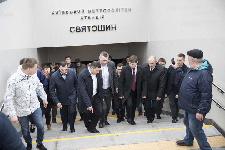 Кличко перевірив, як за 150 млн грн відремонтували станцію «Святошин» (фото)