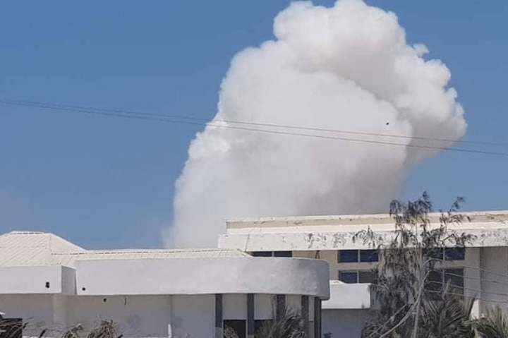 У столиці Сомалі прогримів потужний вибух (відео)