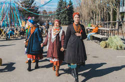 У Києві відкрився традиційний Кураж Базар