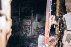 У Києві на будівництві згорів вагончик (фото, відео)