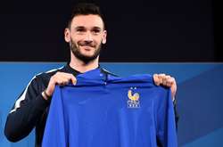 Збірна Франції зіграє з ісландцями в спеціальній формі