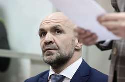 Завтра суд розгляне клопотання про зміну запобіжного заходу Мангеру
