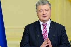 Порошенко назвав кількість військових, загиблих у війні з Росією
