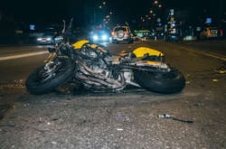 Мотоцикл отримав серйозні пошкодження