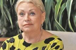 Вдова Николая Караченцова перенесла операцию