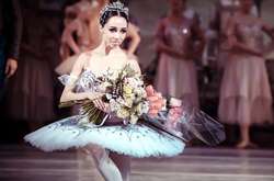 В балетной пачке и с фатой: Екатерина Кухар тайно вышла замуж
