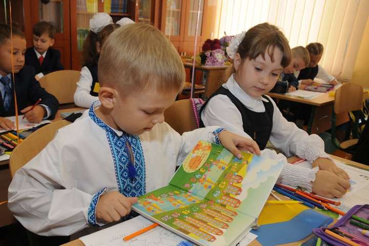 В окупованому Криму не залишилося жодної школи з навчанням українською мовою – правозахисники
