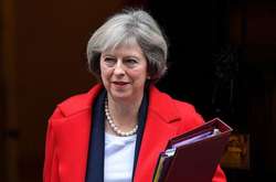 За словами парламентарія, існує велика ймовірність, що Мей назве дату своєї відставки з посади партійного лідера і прем'єр-міністра