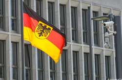 Німецькій спецслужбі хочуть дати право перехоплювати вміст чатів