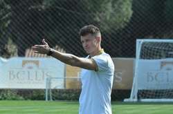 Екс-капітан «Дніпра» Руслан Ротань виграв свій перший трофей у статусі тренера