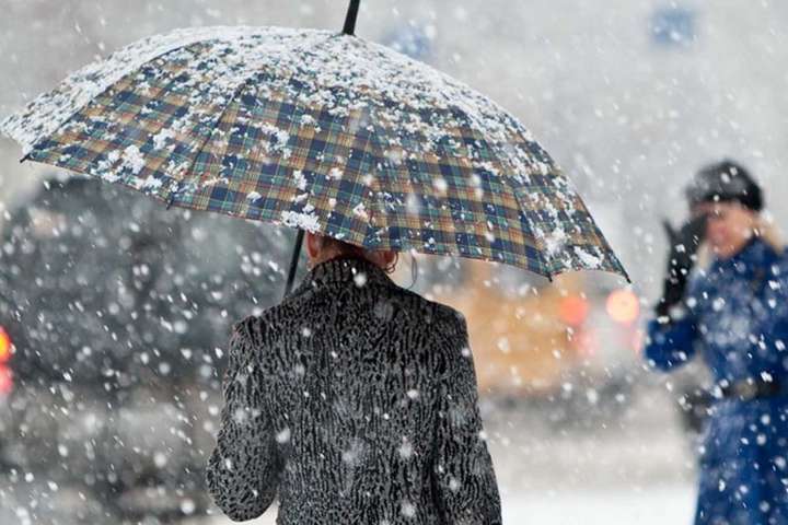 В Україні очікується похолодання і сніг: прогноз погоди на 27 березня