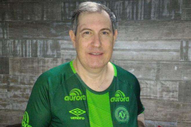 Під час гри у футбол помер журналіст, який вижив під час авіакатастрофи бразильського «Шапекоенсе»