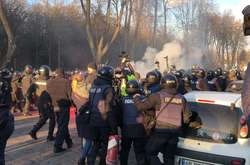 У Вінниці на мітингу з участю Порошенка сталися сутички