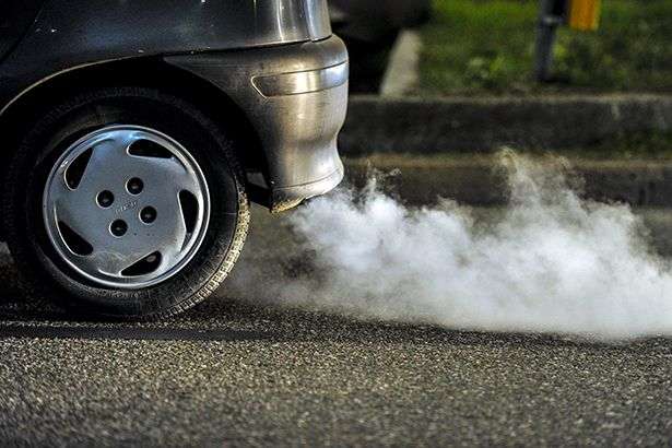 Європарламент посилив норми викиду CO2 для автомобілів