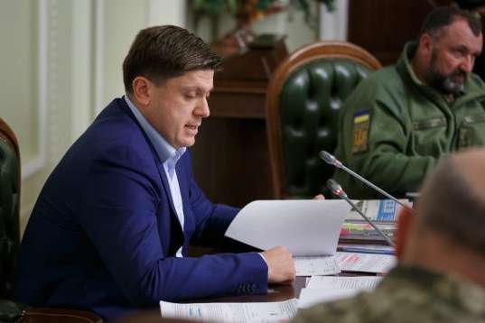 Вінник розповів про скандальну оборудку, в якій фігурує компанія чоловіка Тимошенко