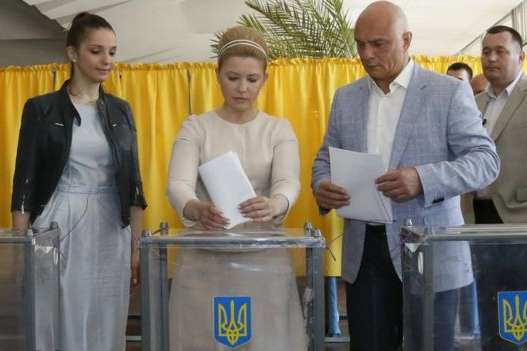 Тимошенко змінила місце голосування: вже не в Дніпрі, а у Києві
