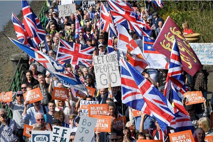 Тисячі британців протестували у Лондоні через відстрочку Brexit