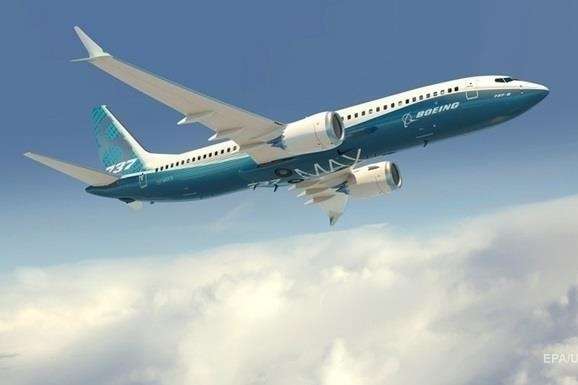 У США здійснив екстрену посадку Boeing