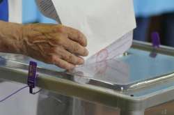 У Сумській області виборець намагався з’їсти бюлетень