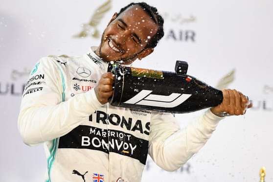 Чинний чемпіон Формули-1 вихопив у «Феррарі» з-під носа Гран-прі Бахрейну
